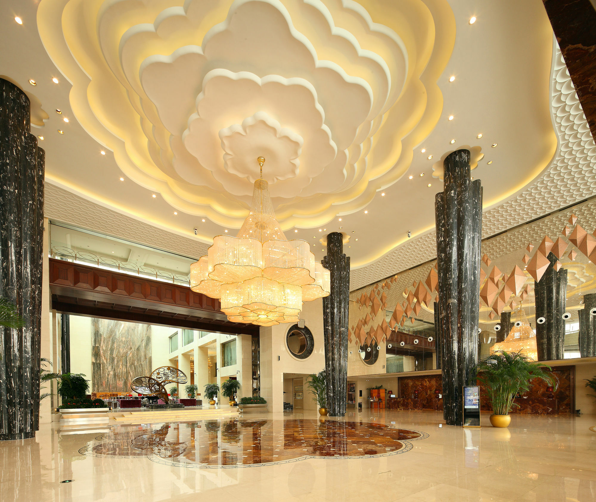 Wyndham Grand Plaza Royale Changsheng Jiangyin Exterior photo